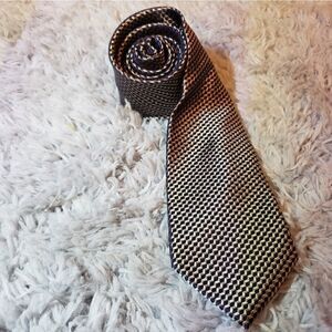 MICHAEL KORS Geometric 100%Silk Extra Long Tie